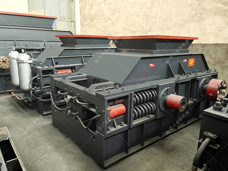 青石和河卵石哪個(gè)制砂好？用對(duì)輥破碎機(jī)怎么樣？