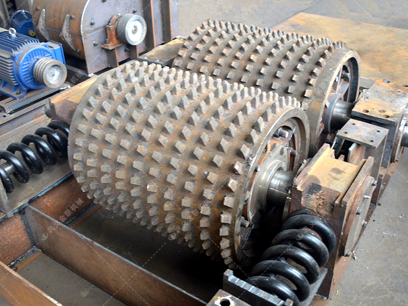 石油焦齒輥破碎機(jī)齒形有哪些？?jī)r(jià)格多少？