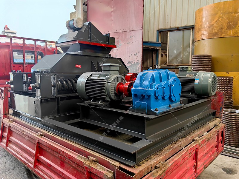 白云石破碎機(jī)_白云石粉碎機(jī),白云石破碎機(jī)價(jià)格,多少錢一臺(tái)