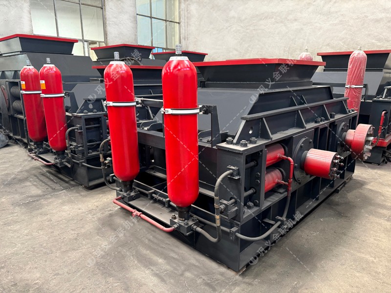 鵝卵石制砂機(jī)價格|鵝卵石制沙機(jī)設(shè)備|鵝卵石破碎機(jī)生產(chǎn)線廠家