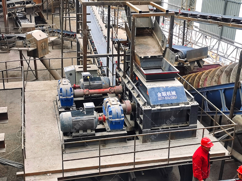 選購液壓對輥制砂機時容易被忽視的參數(shù)是什么？