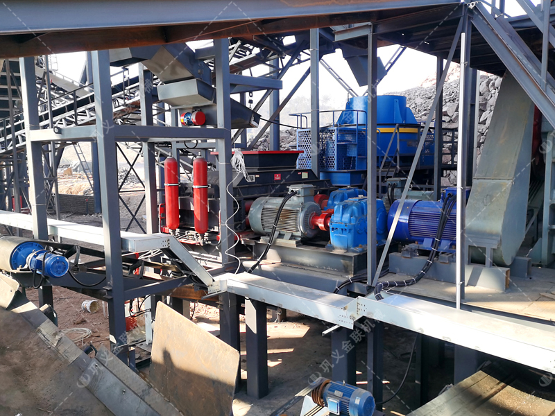 降本增效不是口號：液壓對輥破碎機如何幫砂石企業(yè)守住利潤？